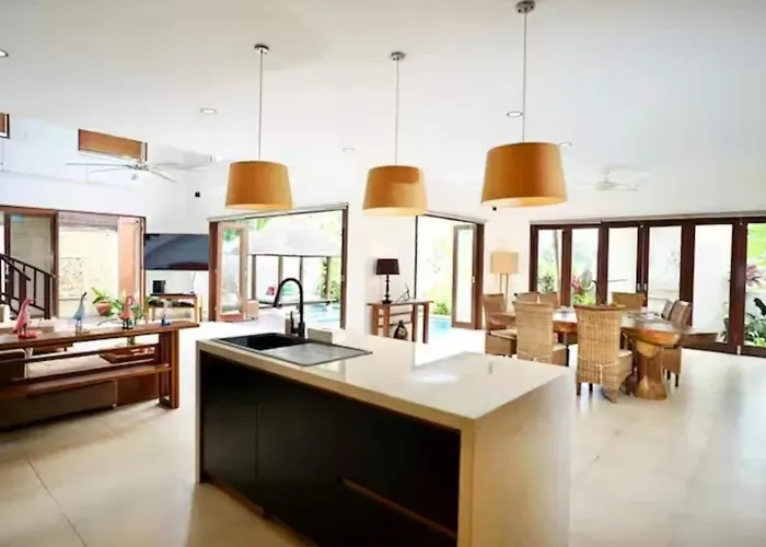Great Pura View 3br Luxury W/ Pool Holiday home *